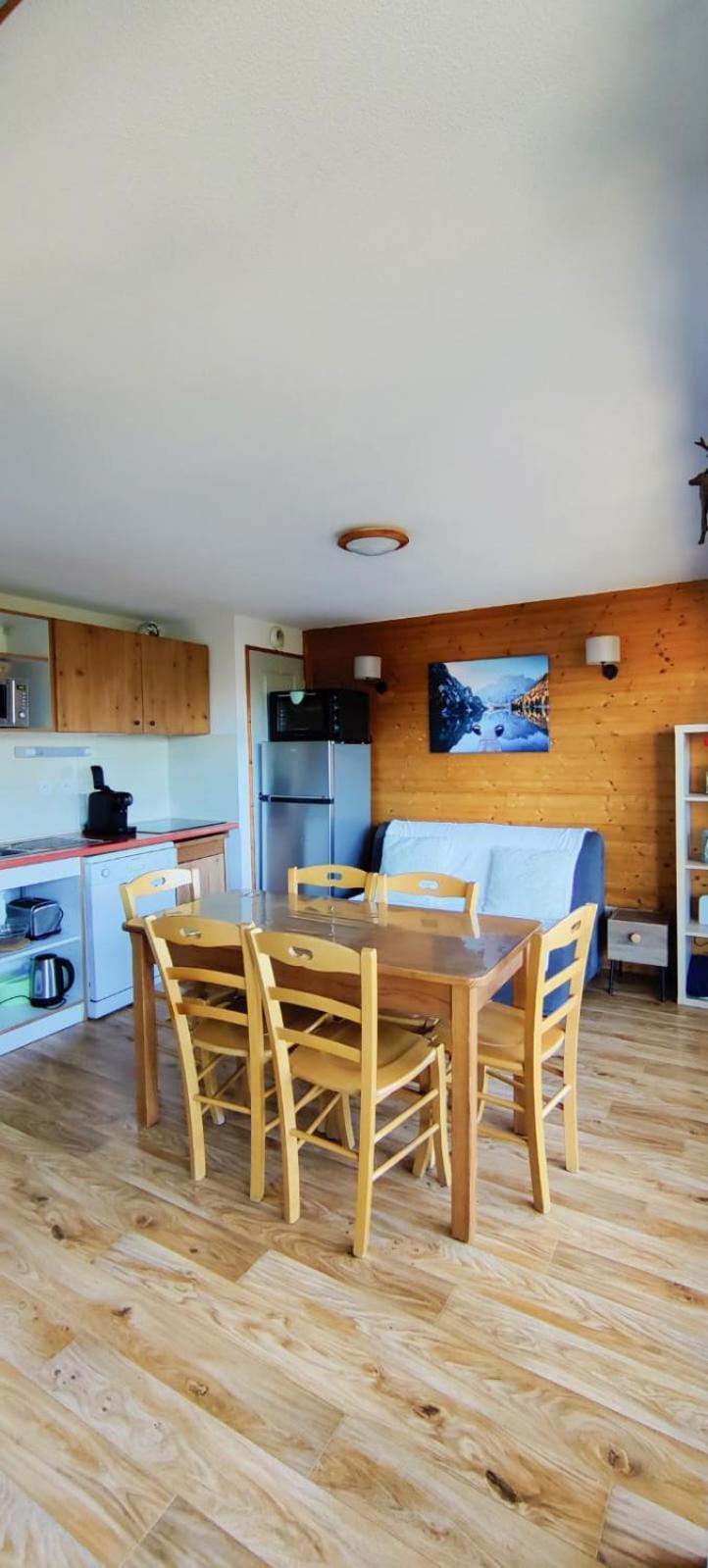Appartement 3 Etoiles Au Pied Des Pistes Avec Balcon Ete Chamrousse Ngoại thất bức ảnh